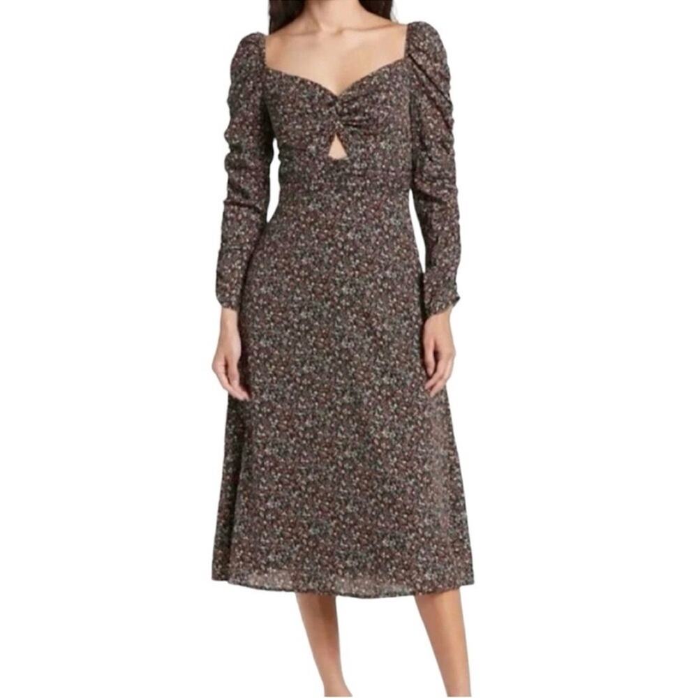 Women's Floral Midi Dress with Sweetheart Neckline - Brown